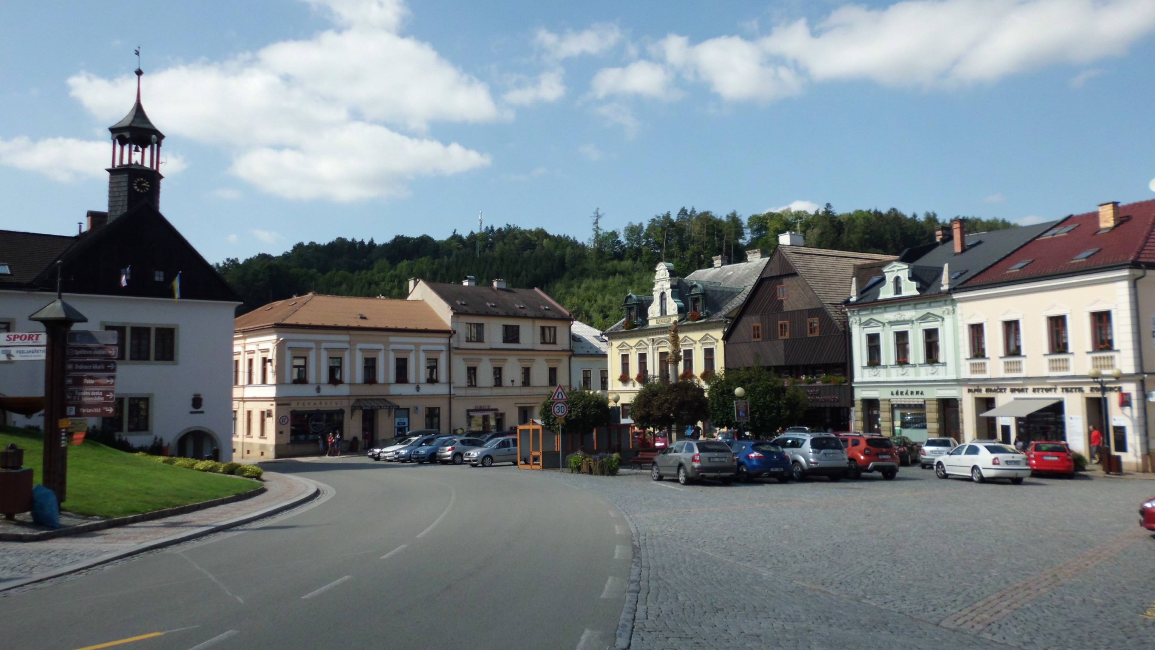 Fotka náměstí ve městě Jablonné nad Orlicí